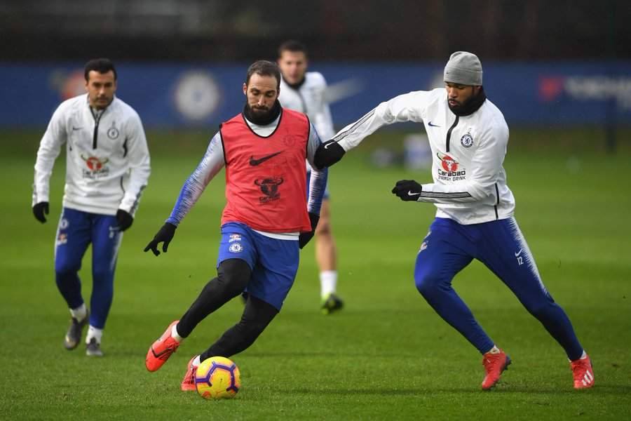 Sarri reveals why Higuain is yet to hit top form form for Chelsea this season