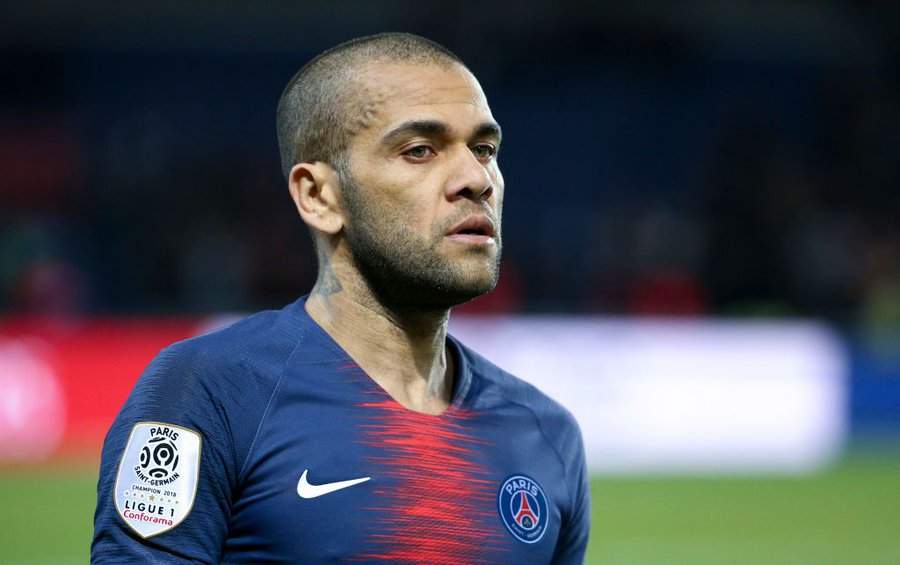 Paris-Saint-Germain superstar says he wants a move to the Premier League