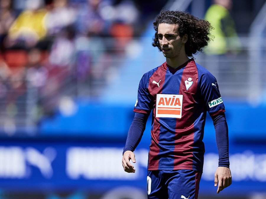 Barcelona announce the signing of 20-year-old superstar from top La Liga rivals