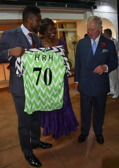Former Super Eagles captain Joseph Yobo presents Prince Charles a Nigerian jersey (Photos)