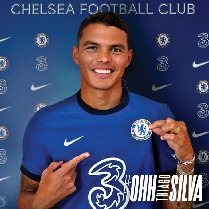 Thiago Silva: Chelsea confirm signing of Brazilian on free transfer