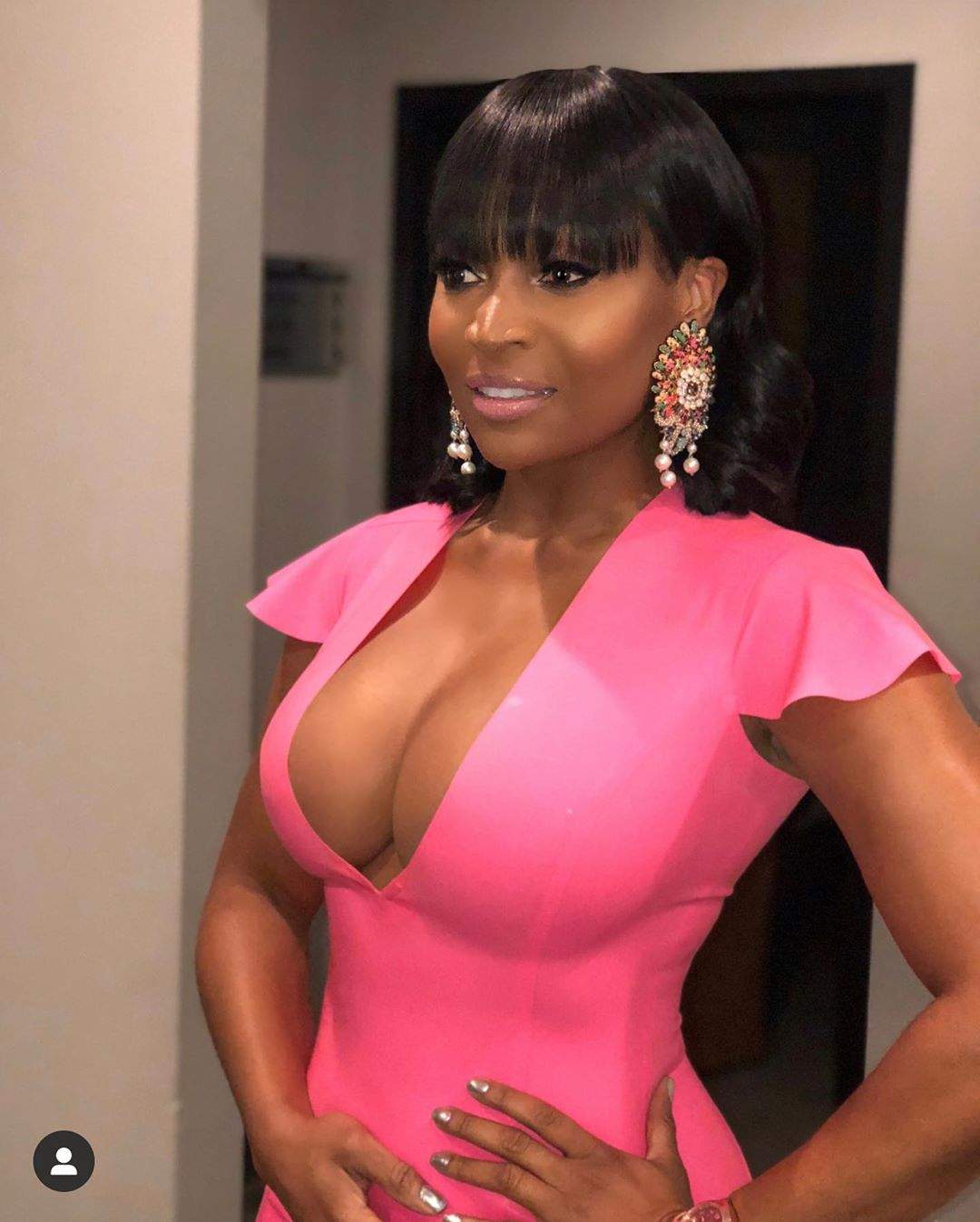 SMASH Or PASS? Reality Star Poses Completely Naked To Celebrate 44th Birthday (Photos)