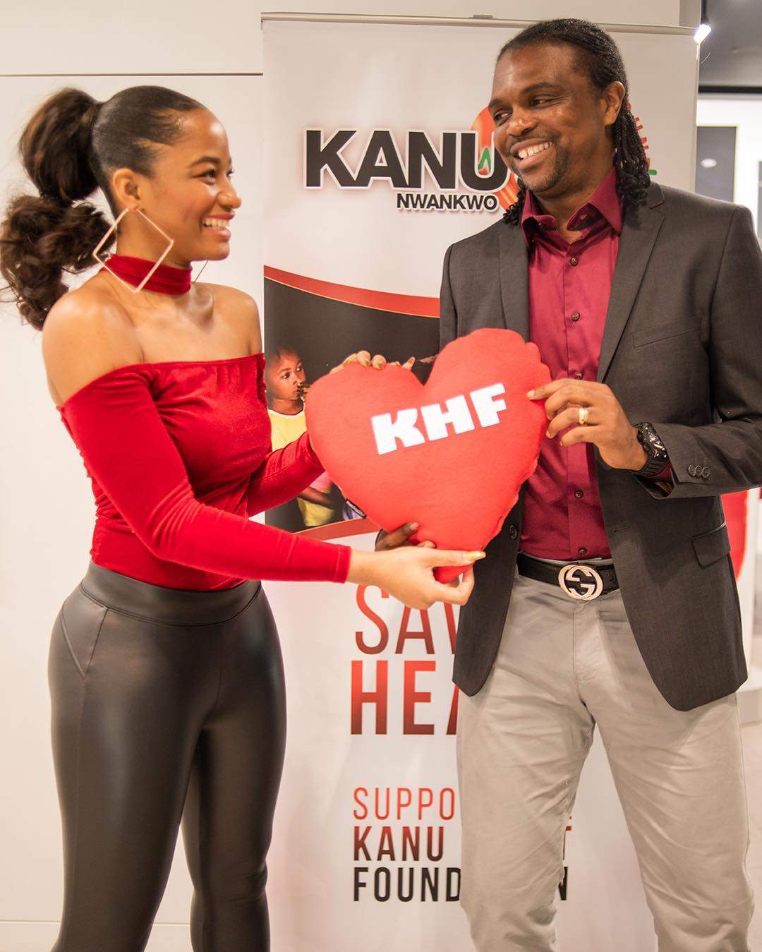 Kanu Nwankwo & Wife Amara celebrate 15th Wedding Anniversary ❤️