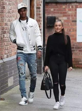 2 Red Devils star celebrate Man United victory over Watford with lunch date with their spouses (photos)