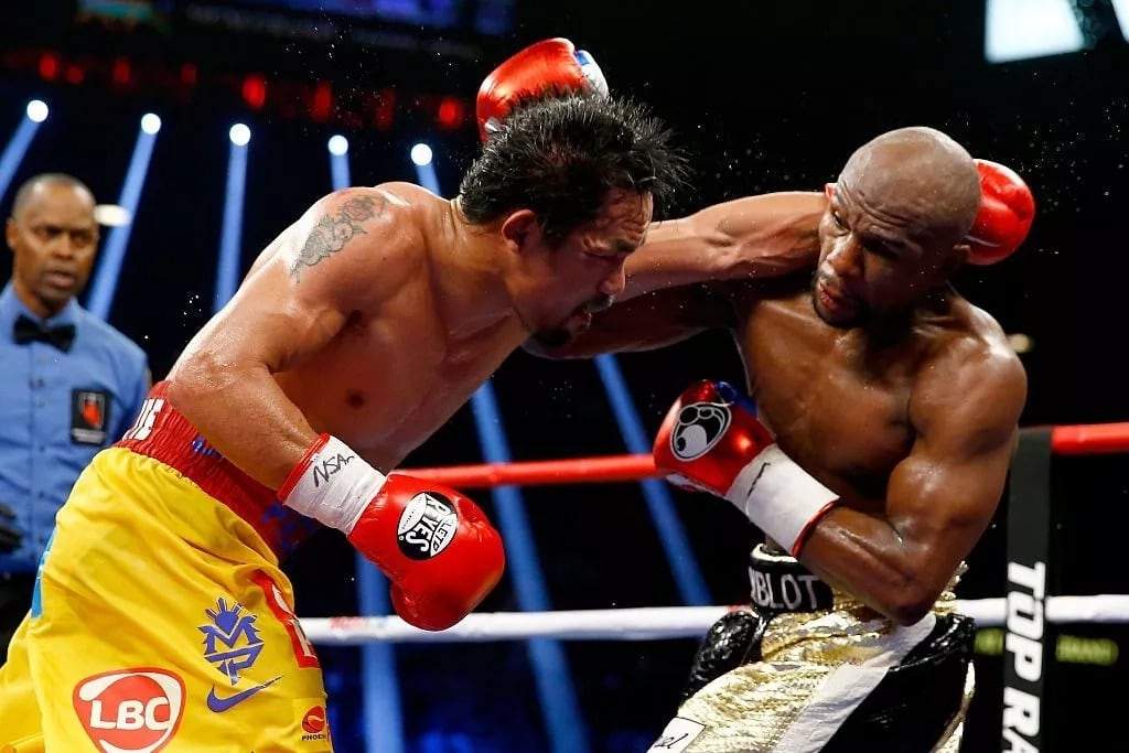 Floyd Mayweather announces return to the ring with fight against Mannny Pacquiao