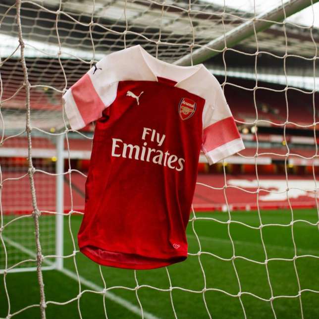 The new Arsenal jersey (Arsenal )
