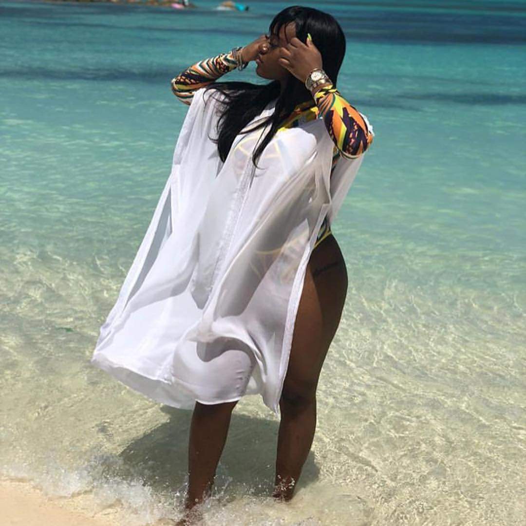 Photos: Chioma Puts Her Banging Body On Display In Sexy Bikini