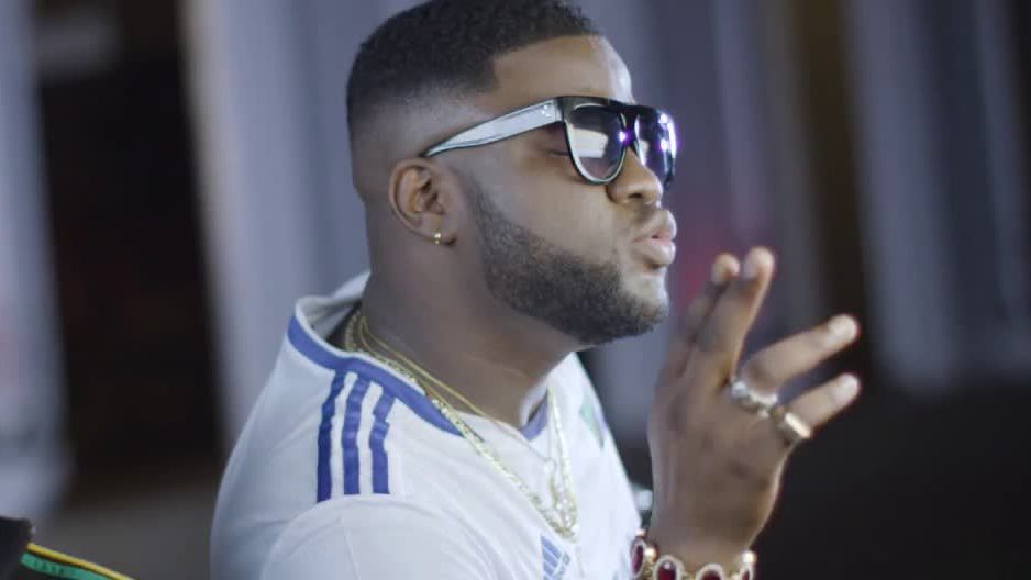 Skales - Fire Waist (feat. Harmonize)