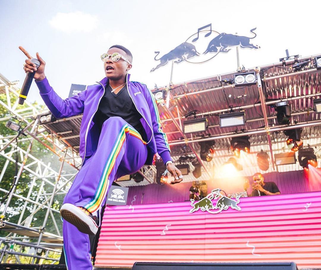 Watch Wizkid thrill the crowd at Notting Hill Carnival London 2017